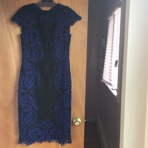 RARE! New Tadashi Shoji lace dress